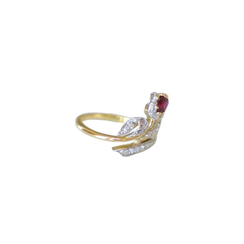 Bague en or jaune, platine, rubis et diamants - Image 5