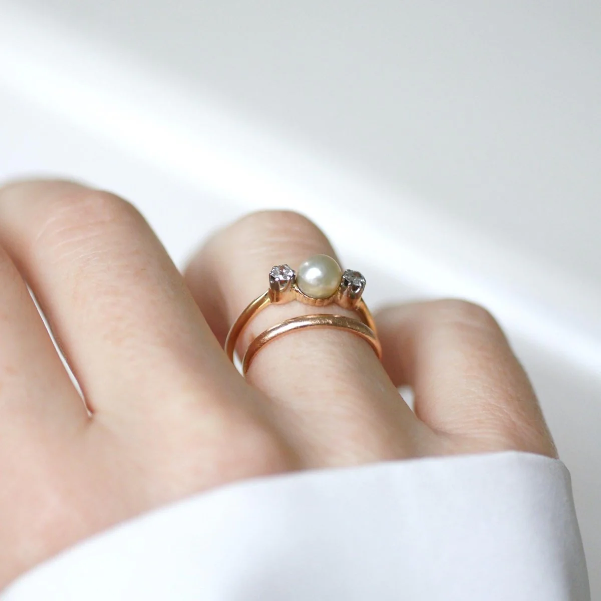 Bague en or jaune, platine, perle, et diamants - Image 9