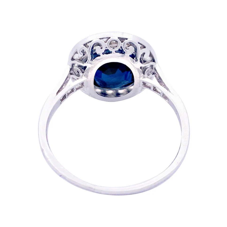 Bague ancienne platine, saphir, diamants. - Image 5