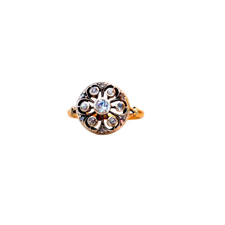 Bague Marguerite en or jaune, argent, et diamants - Image 3