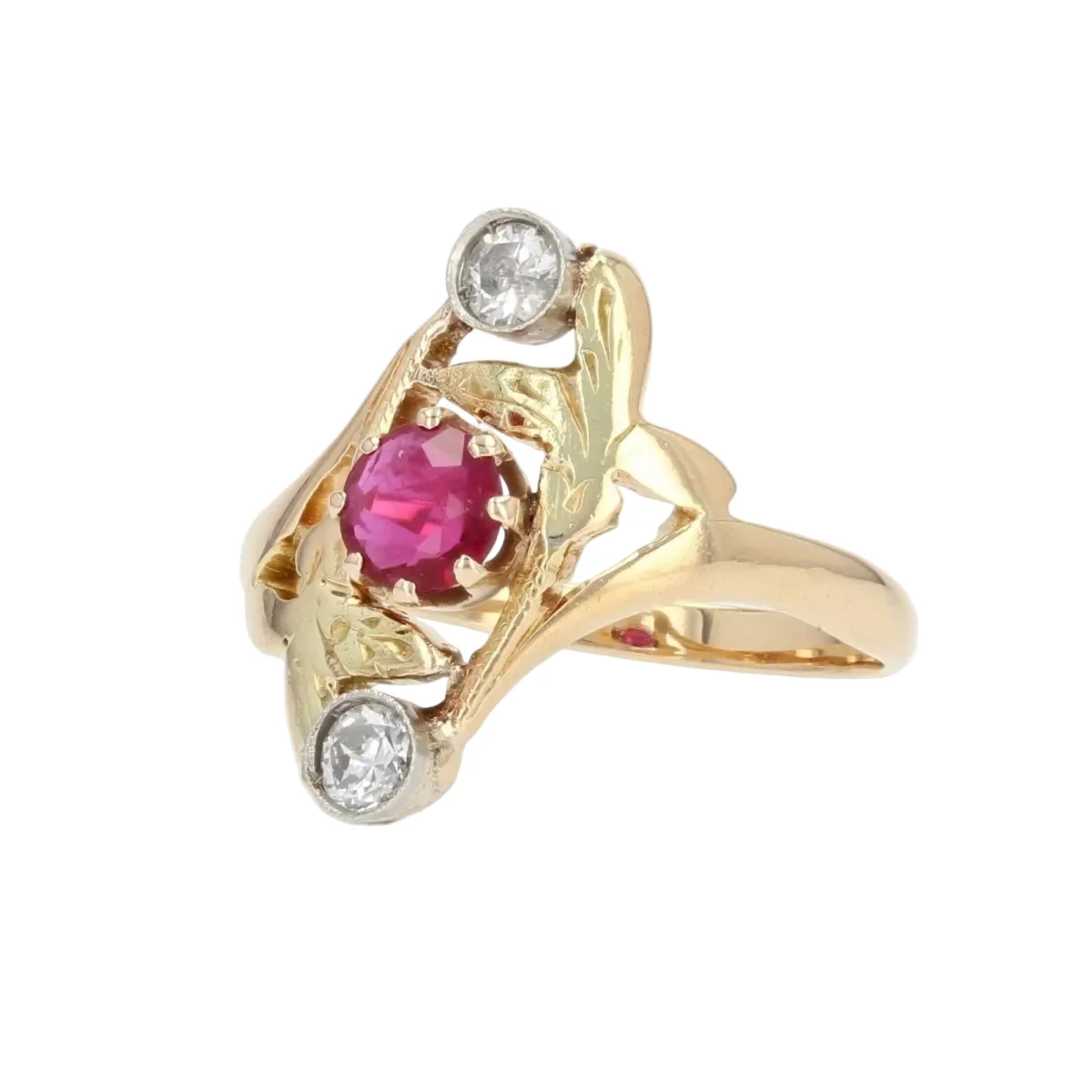 Bague Trilogie en or jaune, or vert, rubis et diamants - Image 3