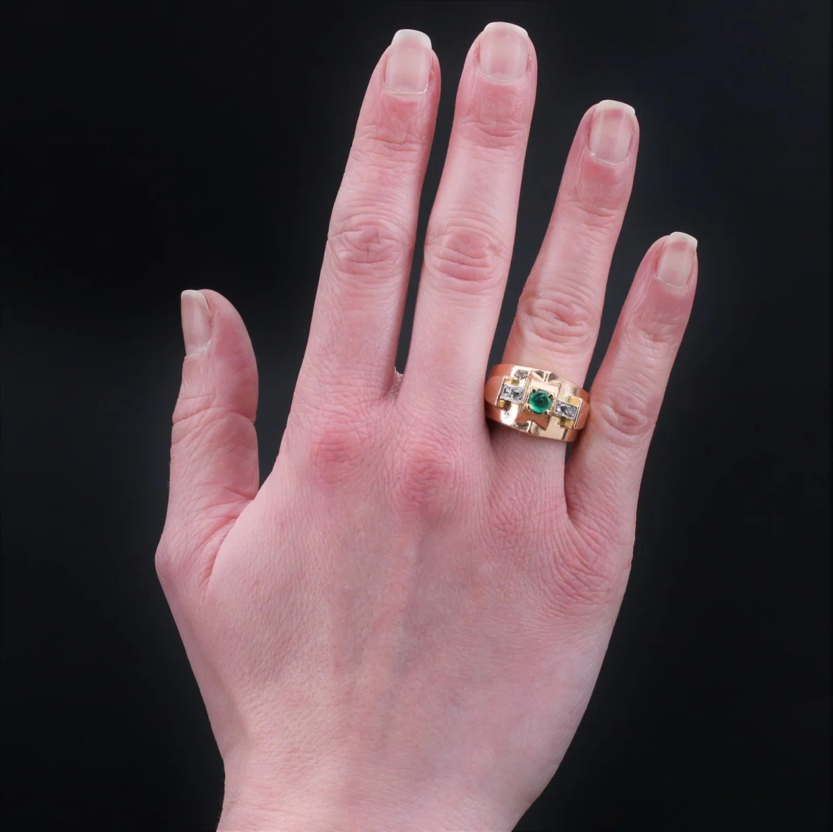 Bague Tank en or rose, platine, émeraude et diamants - Image 3