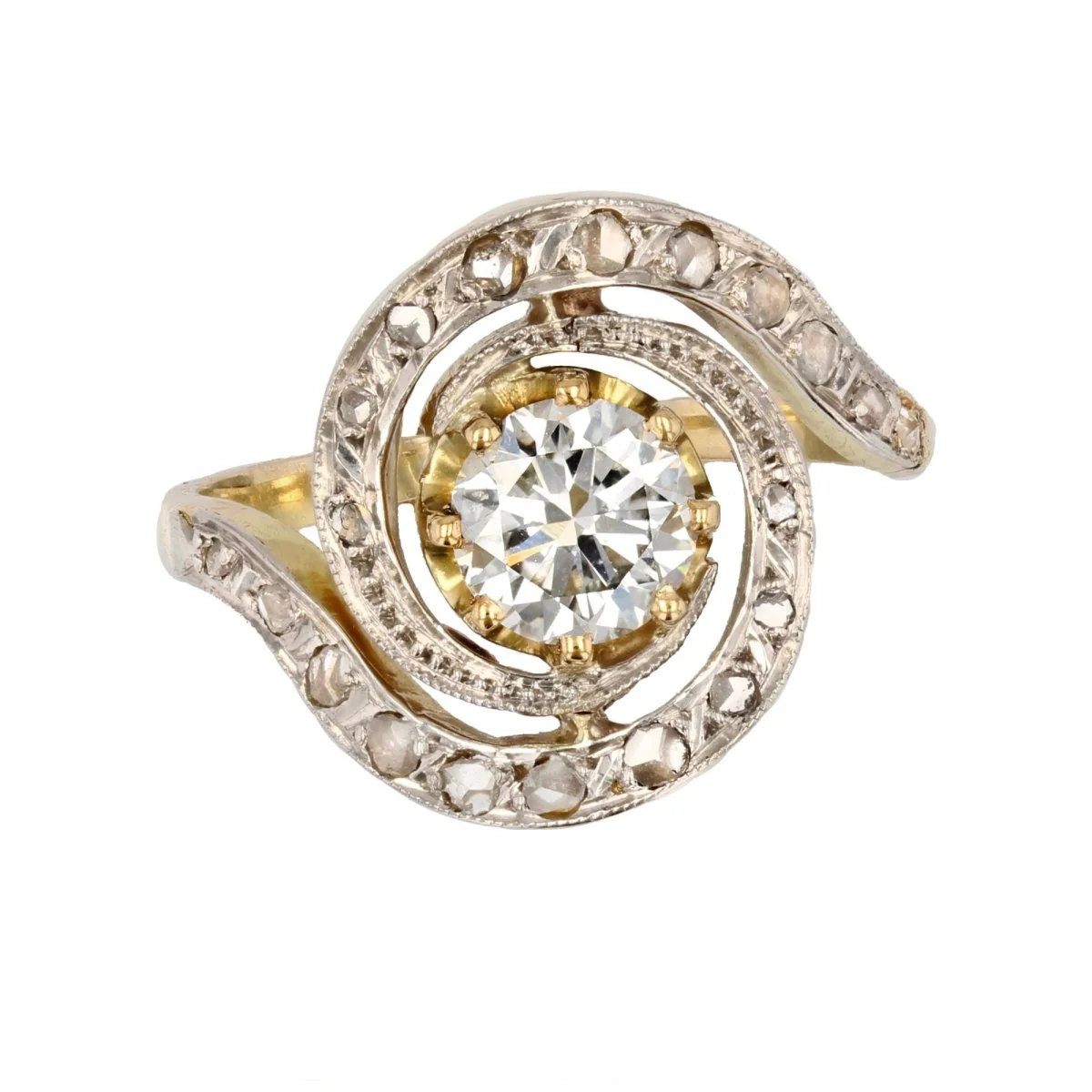 Bague Entourage en or jaune, platine et diamants