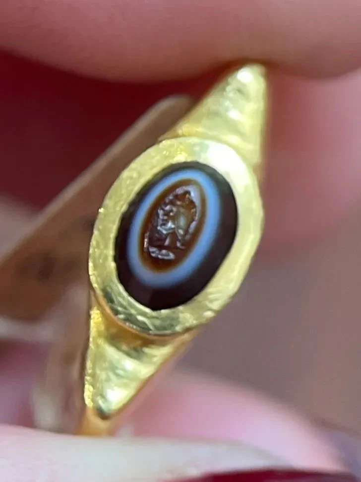 Bague antique intaille romaine sur agate figurant Athena de profil - Image 9