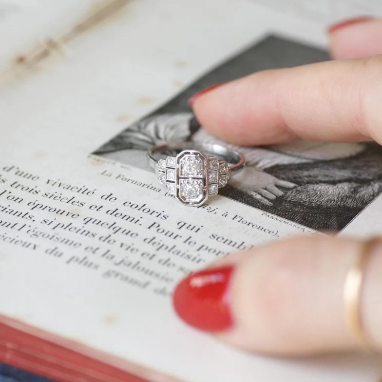 Bague Art Déco Diamants sur Platine - Image 10