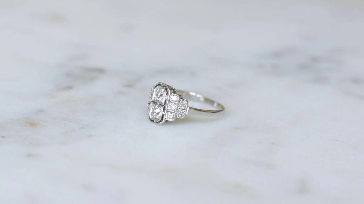 Bague Art Déco Diamants sur Platine - Image 4