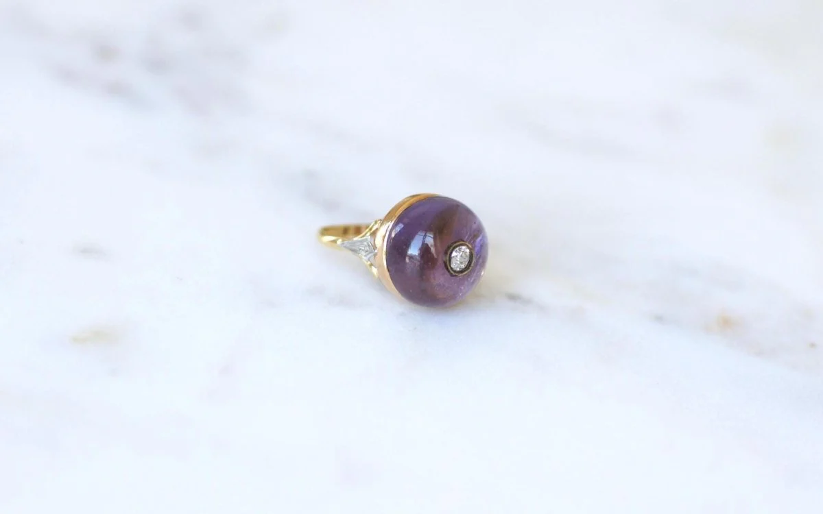 Bague Art Déco Cabochon d'Améthyste et Diamant - Image 10