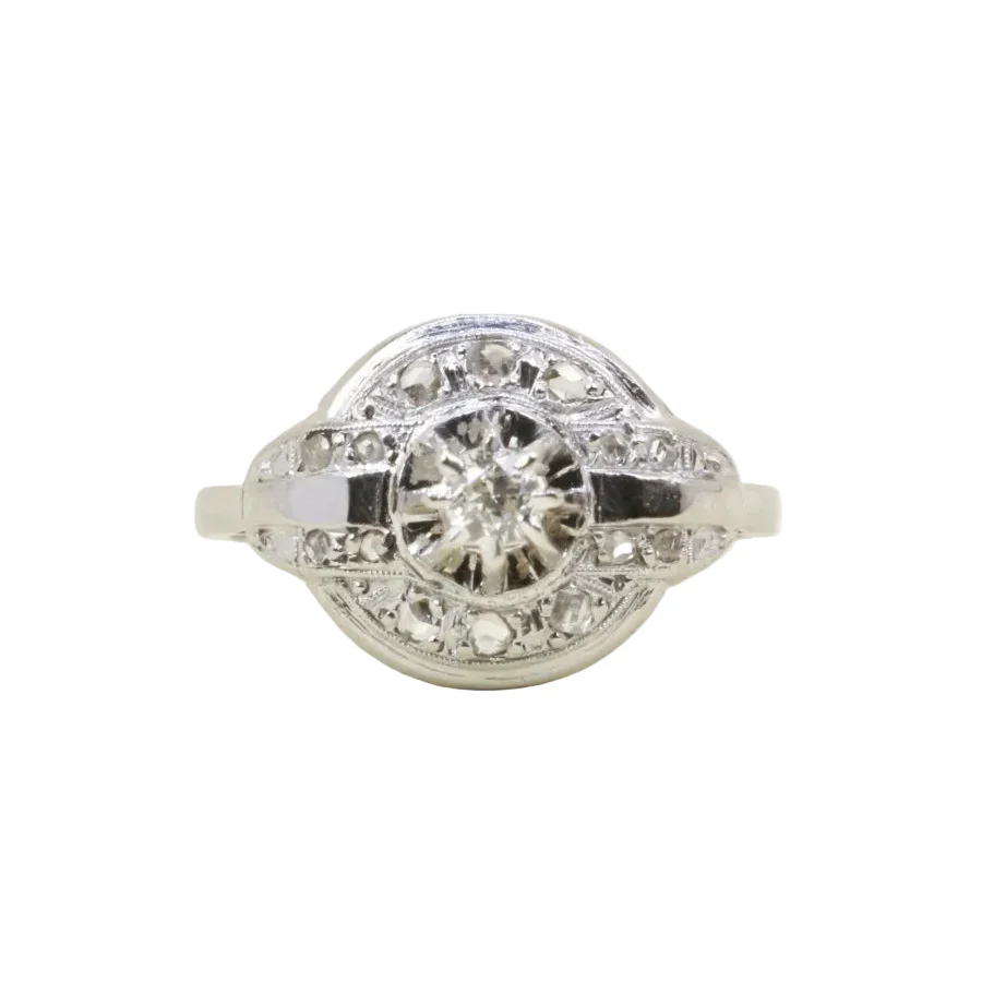 Bague Entourage en or blanc, platine et diamants