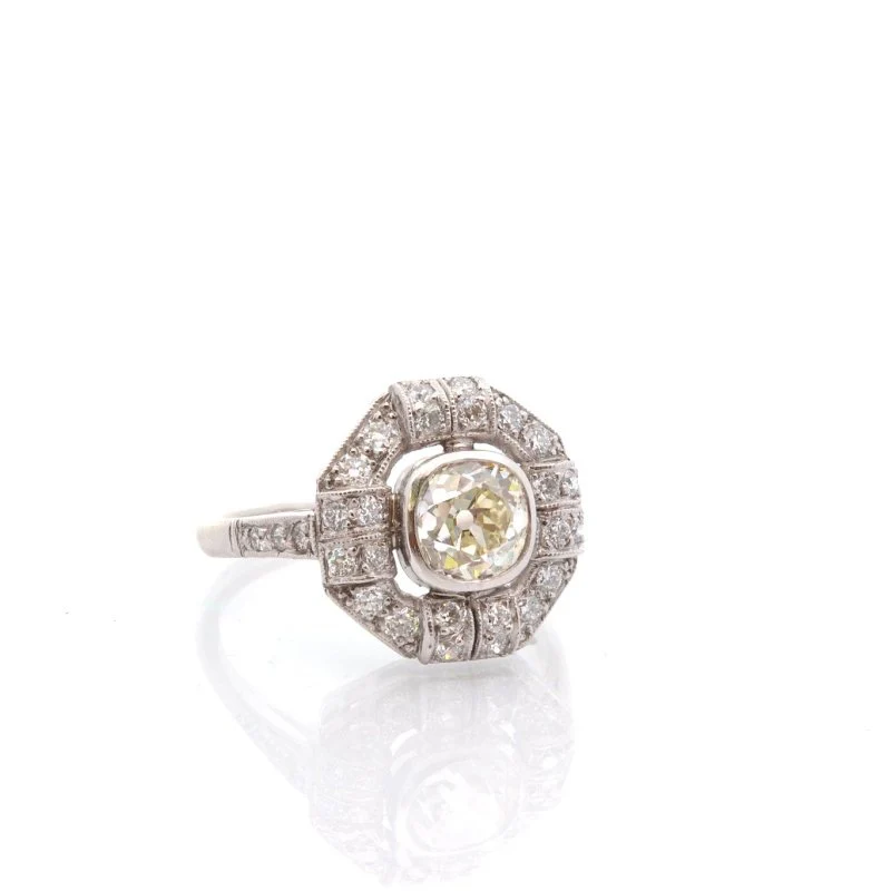 Bague Marguerite en platine et diamants - Image 4
