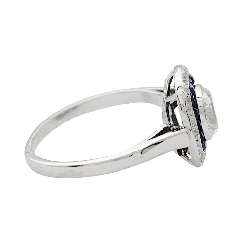 Bague Art déco, diamant coussin, saphirs calibrés - Image 4