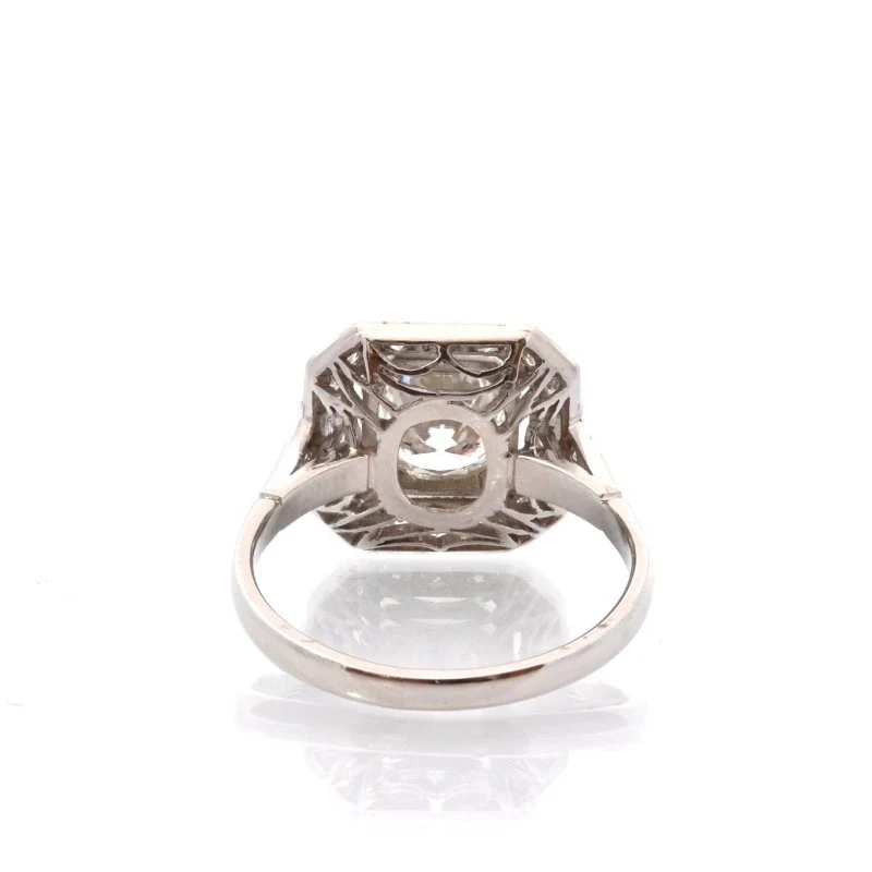 Bague Entourage en platine et diamants - Image 3