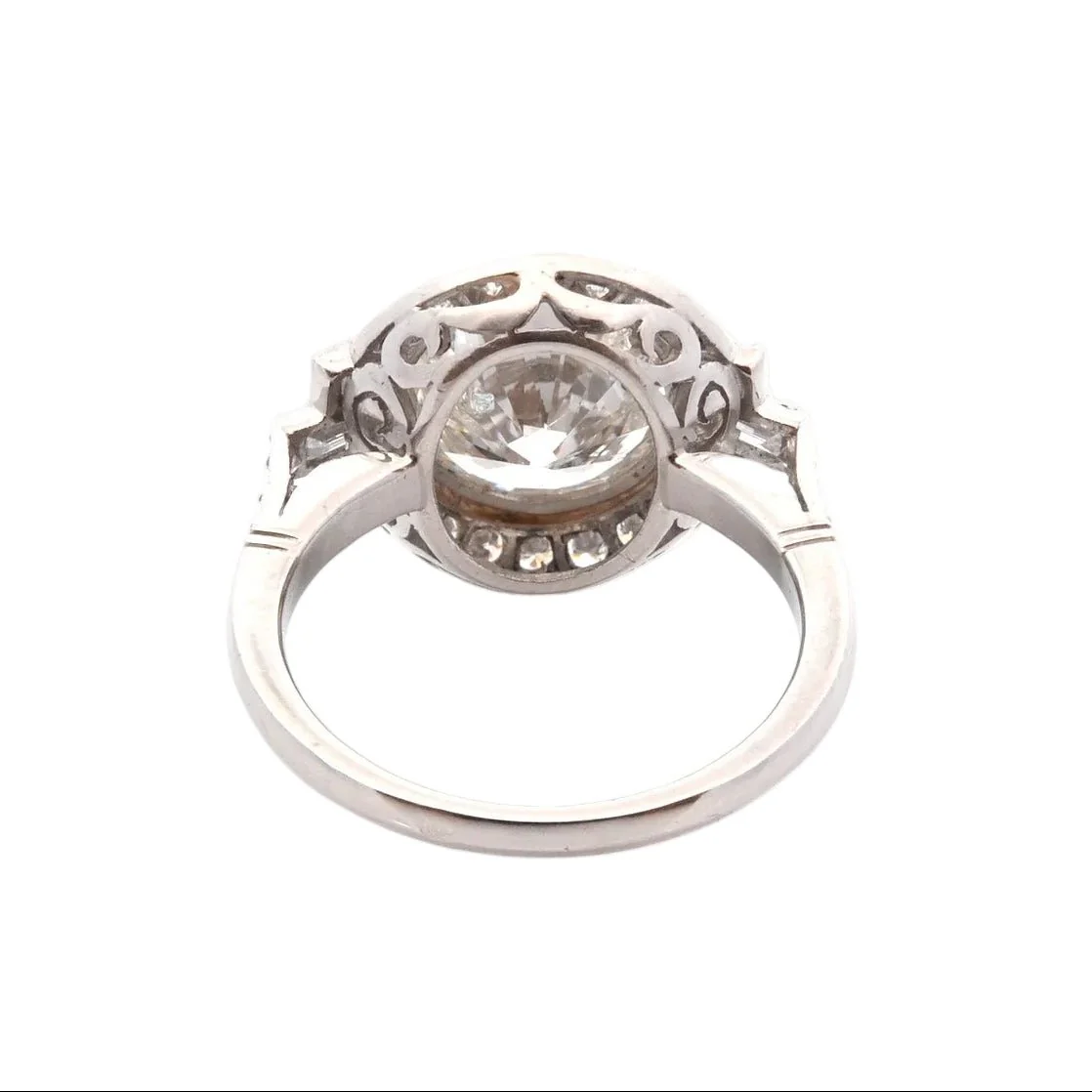 Bague Entourage en platine et diamants - Image 3