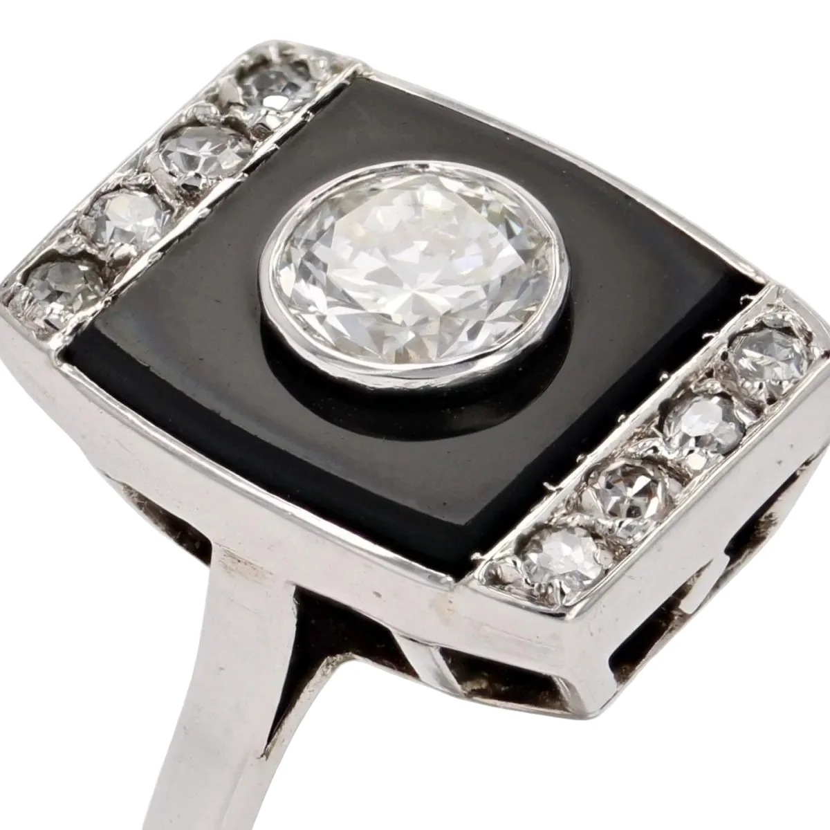 Bague en platine, onyx et diamants - Image 7
