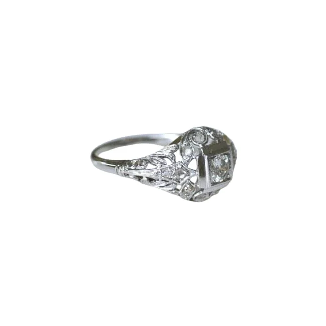 Bague Art Deco Dôme Ajouré Diamants - Image 3