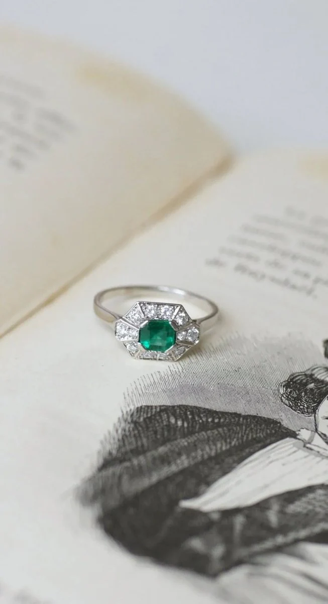 Bague Art Deco Emeraude et Diamants sur Platine - Image 10