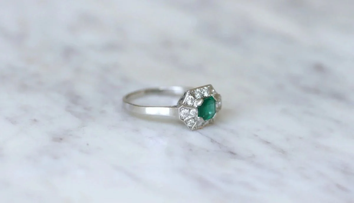 Bague Art Deco Emeraude et Diamants sur Platine - Image 5