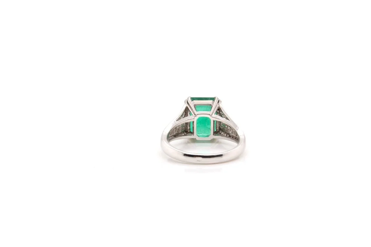 Bague Art Déco émeraude et diamants en platine - Image 5