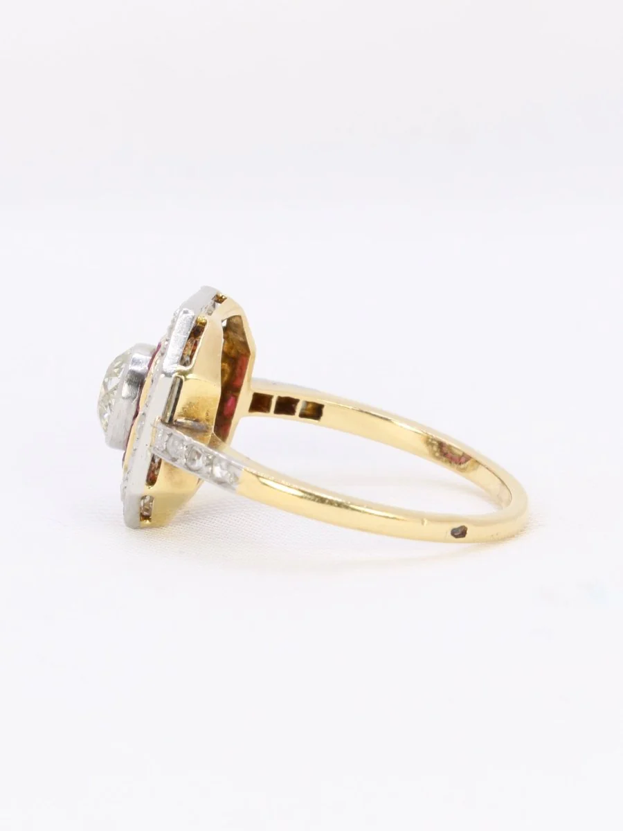 Bague Art Deco or diamants rubis calibrés - Image 5
