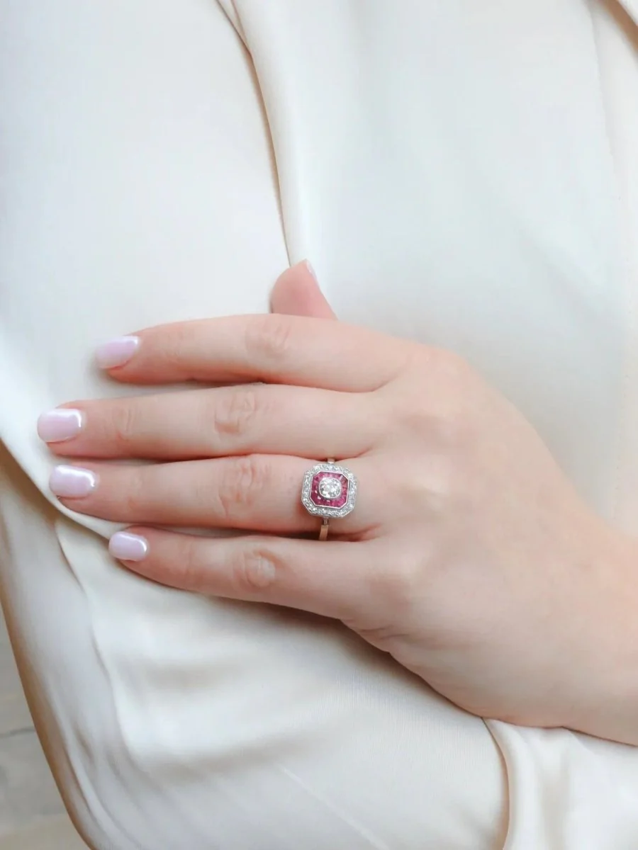 Bague Art Deco diamants taille ancienne rubis calibrés - Image 8