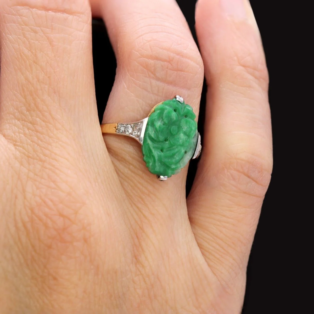 Bague Dôme en platine, or jaune, jade, et diamants - Image 13