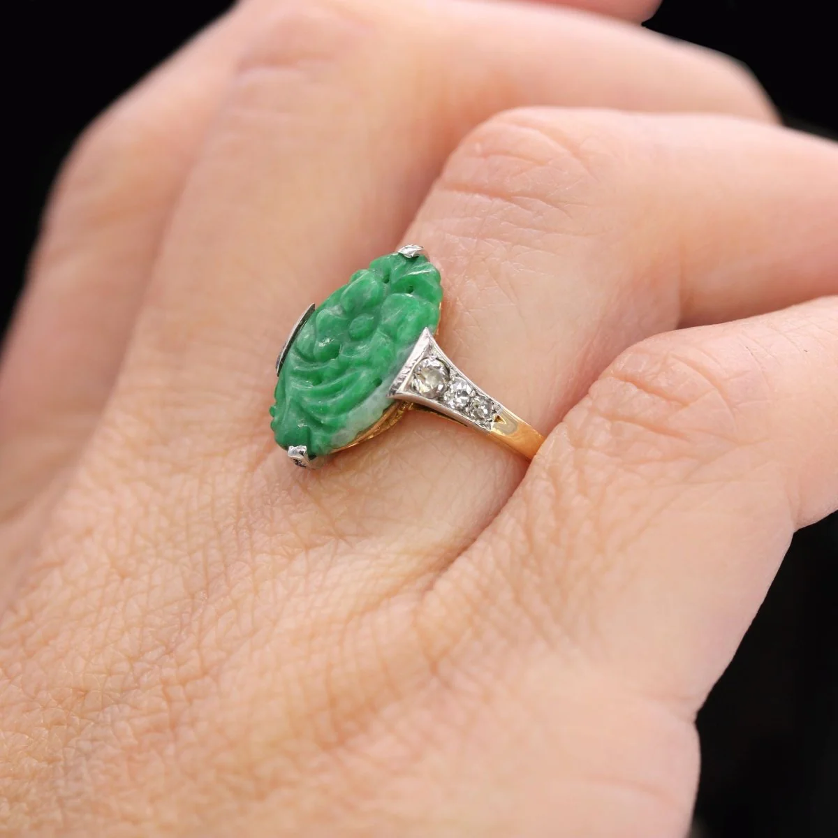 Bague Dôme en platine, or jaune, jade, et diamants - Image 15