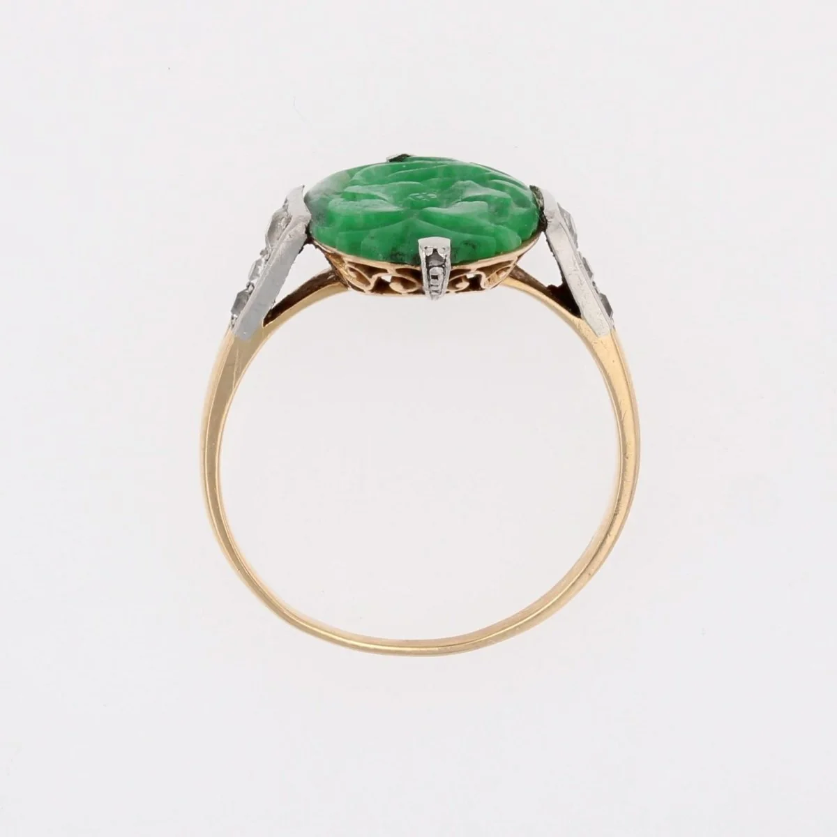 Bague Dôme en platine, or jaune, jade, et diamants - Image 6