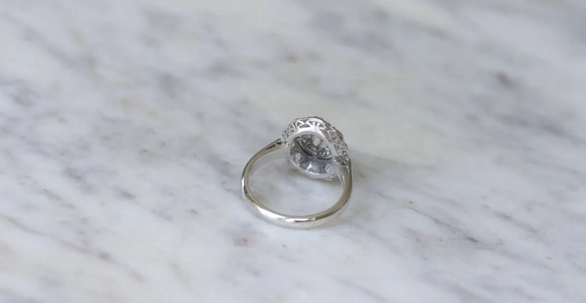 Bague Art Déco Marguerite Ovale Diamants - Image 6