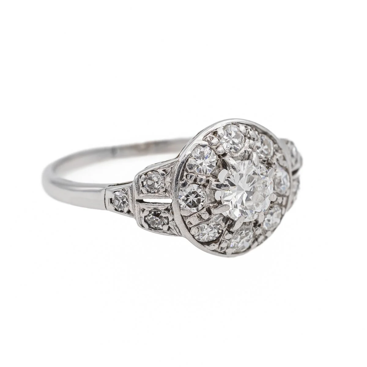 Bague Entourage en or blanc et diamant - Image 4