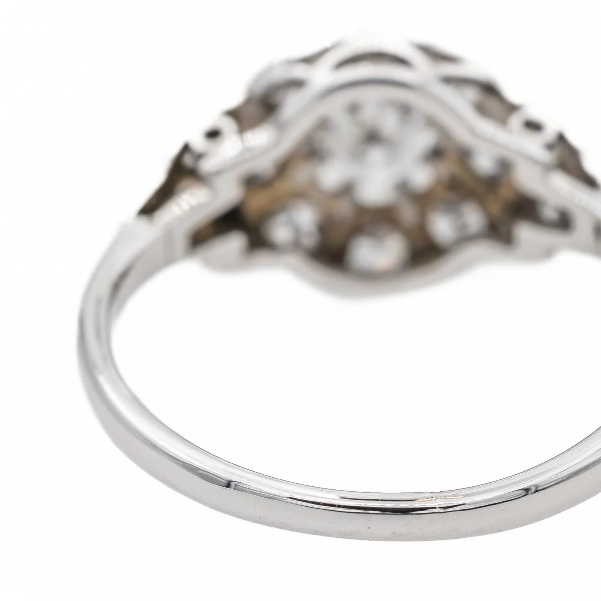 Bague Entourage en or blanc et diamant - Image 5