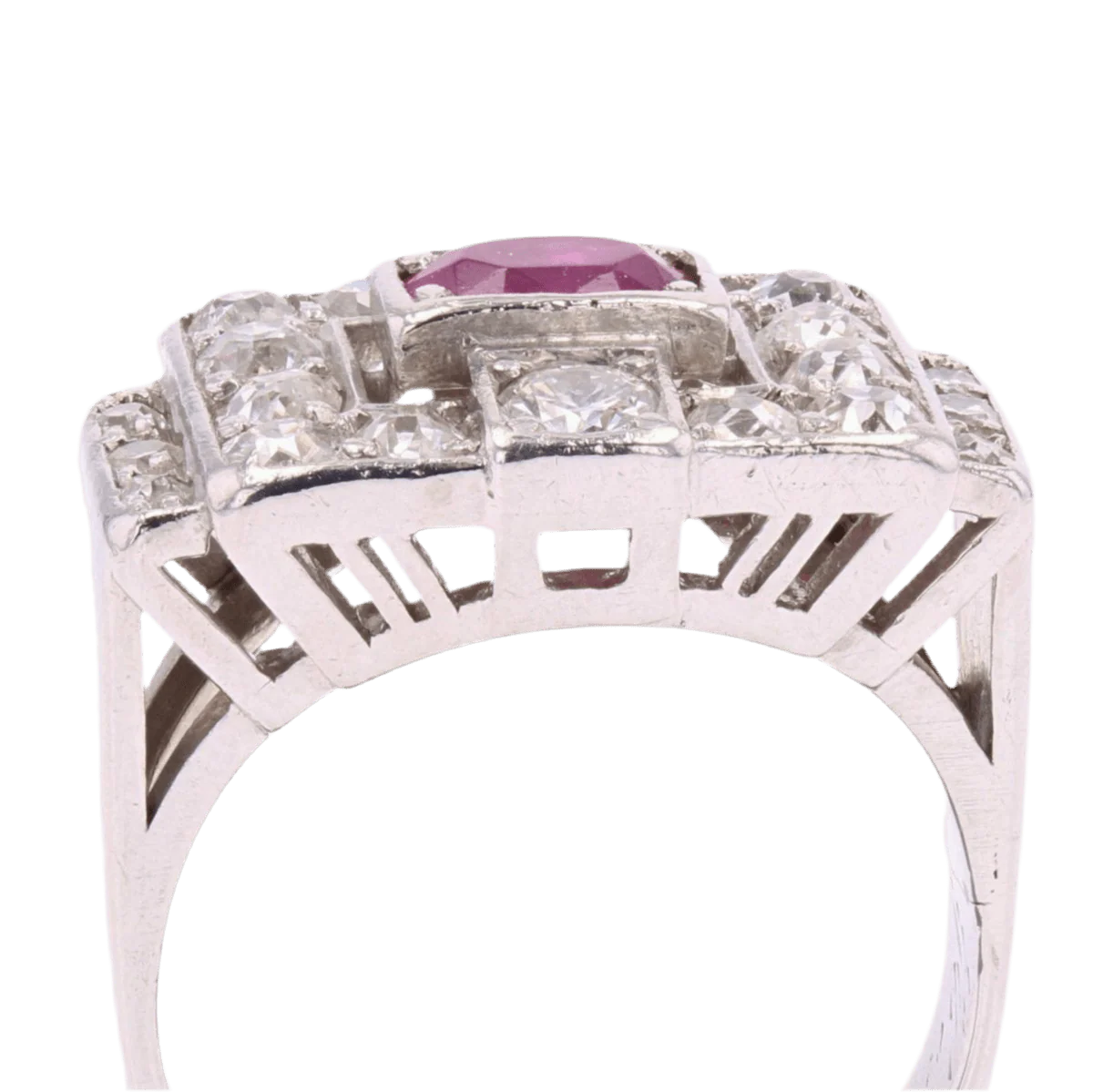 Bague Pavée en platine, rubis et diamants - Image 6