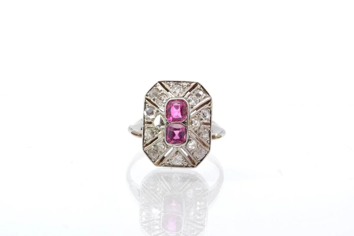 Bague art déco rubis et roses de diamants - Image 2