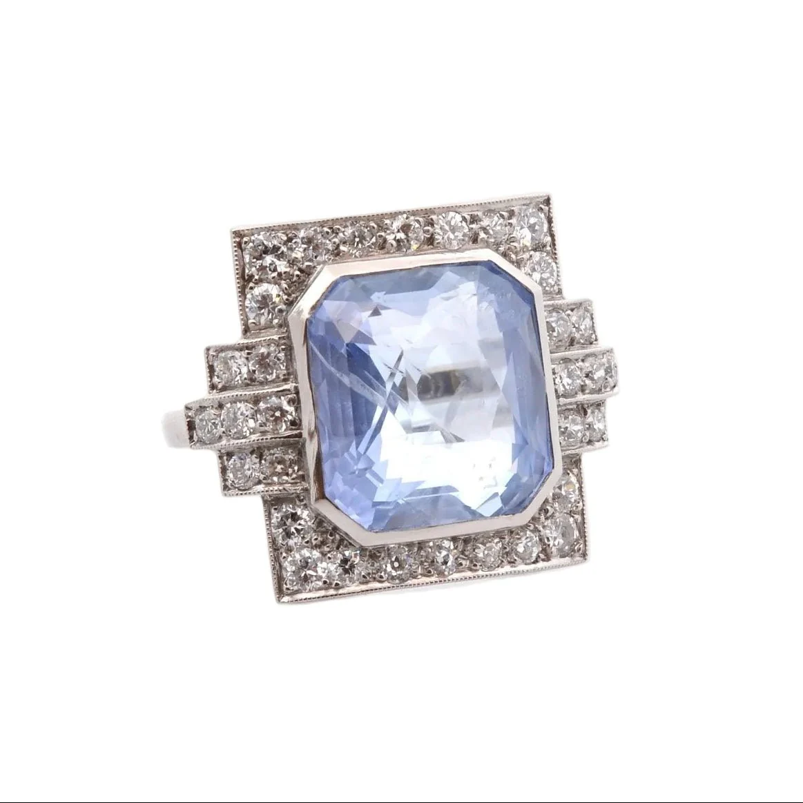Bague en platine, saphir et diamants - Image 4