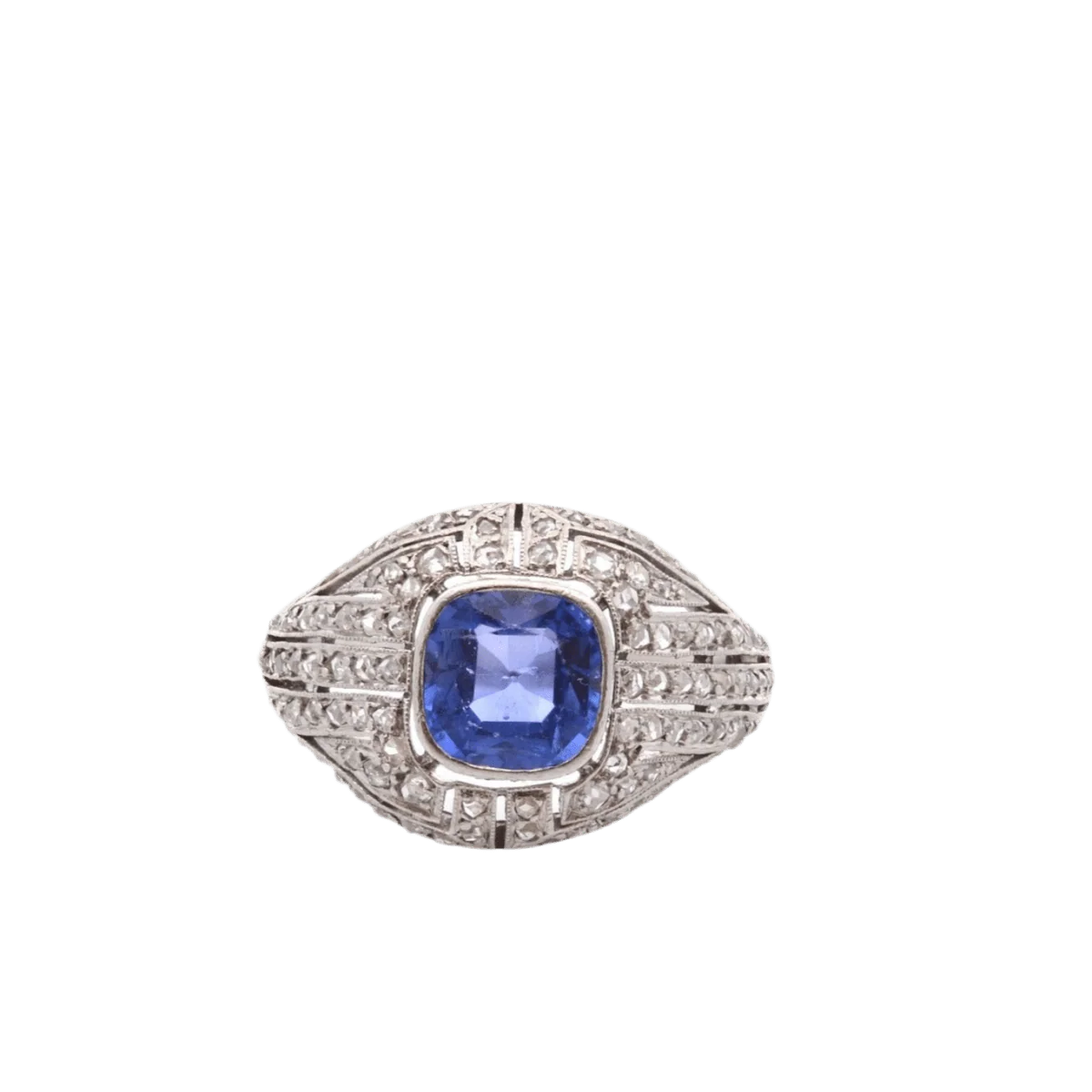 Bague Dôme en platine, saphir et diamants