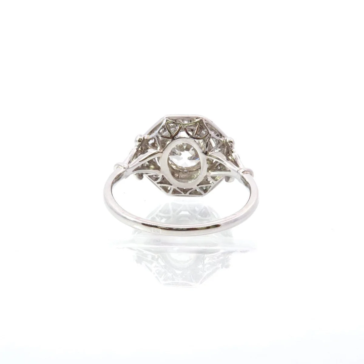 Bague Marguerite en platine et diamants - Image 4
