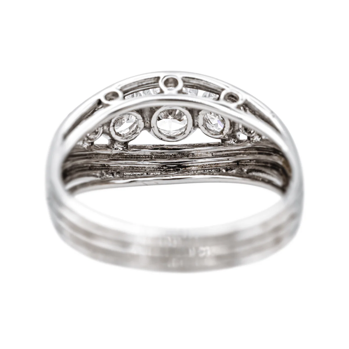 Bague Bandeau en or blanc, platine et diamants - Image 5