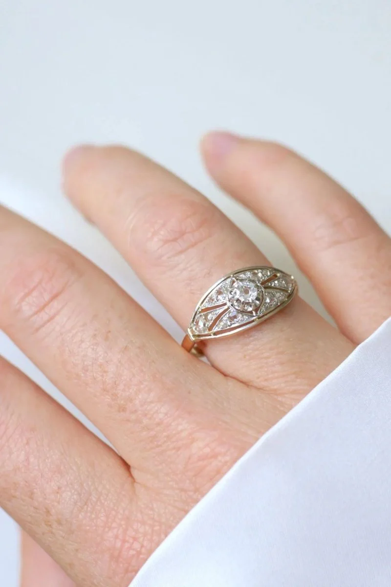 Bague Bandeau Art Déco Diamants - Image 7