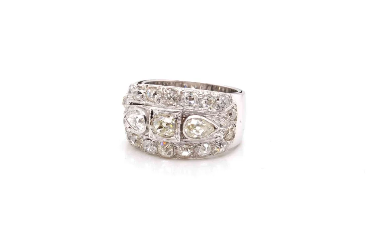 Bague bandeau diamants en or blanc