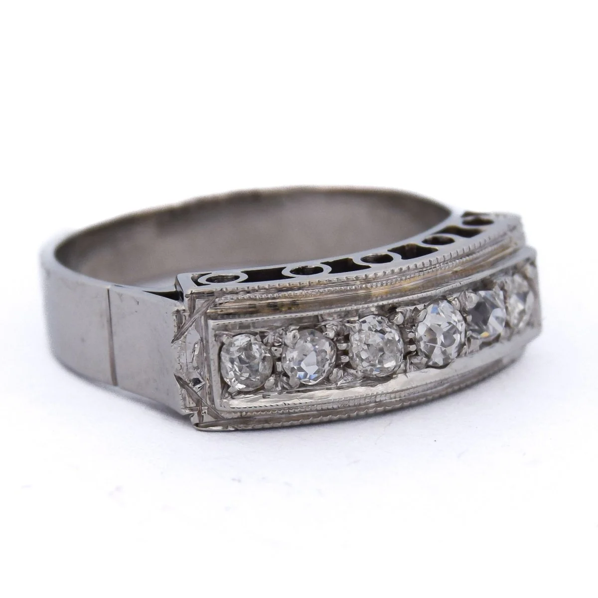 Bague Bandeau en or blanc et diamants - Image 7