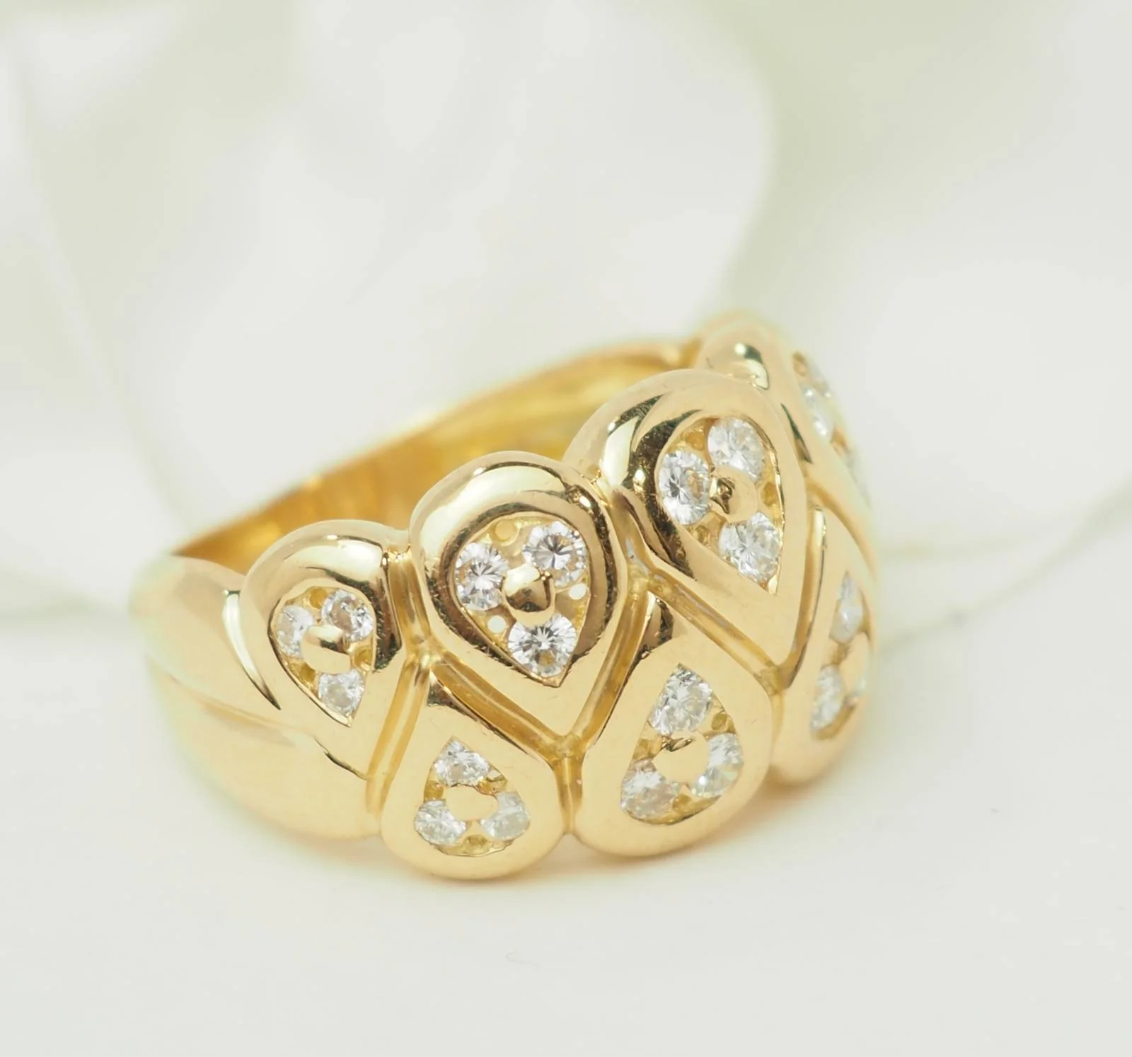 Bague Bandeau en or jaune et diamants - Image 3