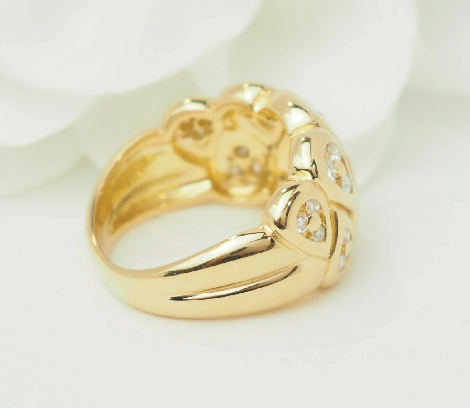 Bague Bandeau en or jaune et diamants - Image 5