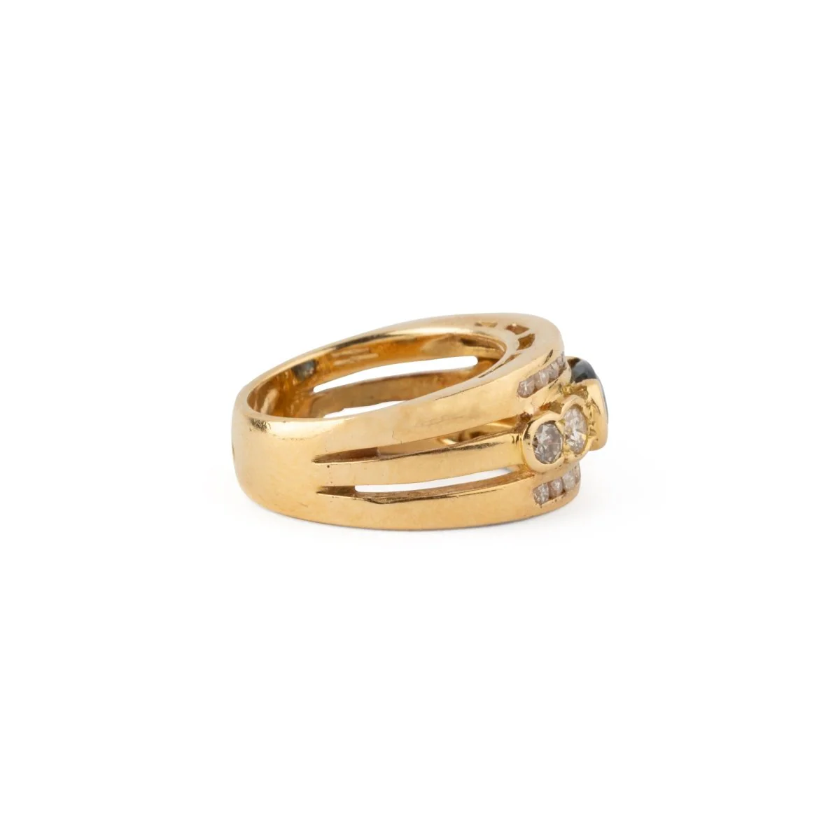 Bague Bandeau en or jaune, saphir et diamants - Image 2