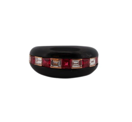 Bague bandeau en or rose, rubis , onyx et diamants