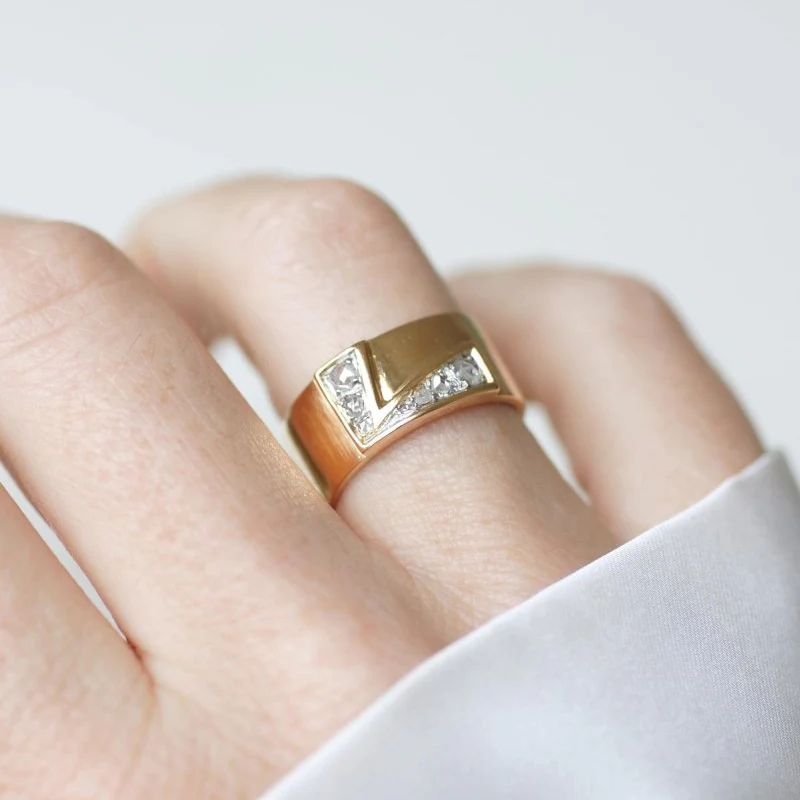 Bague Bandeau en or rose, platine et diamants - Image 2