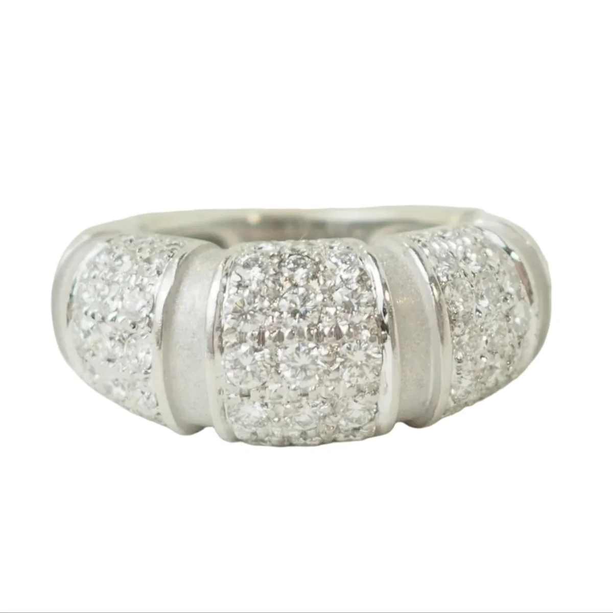 Bague Bandeau  MAUBOUSSIN "Nadja" en or blanc et diamants