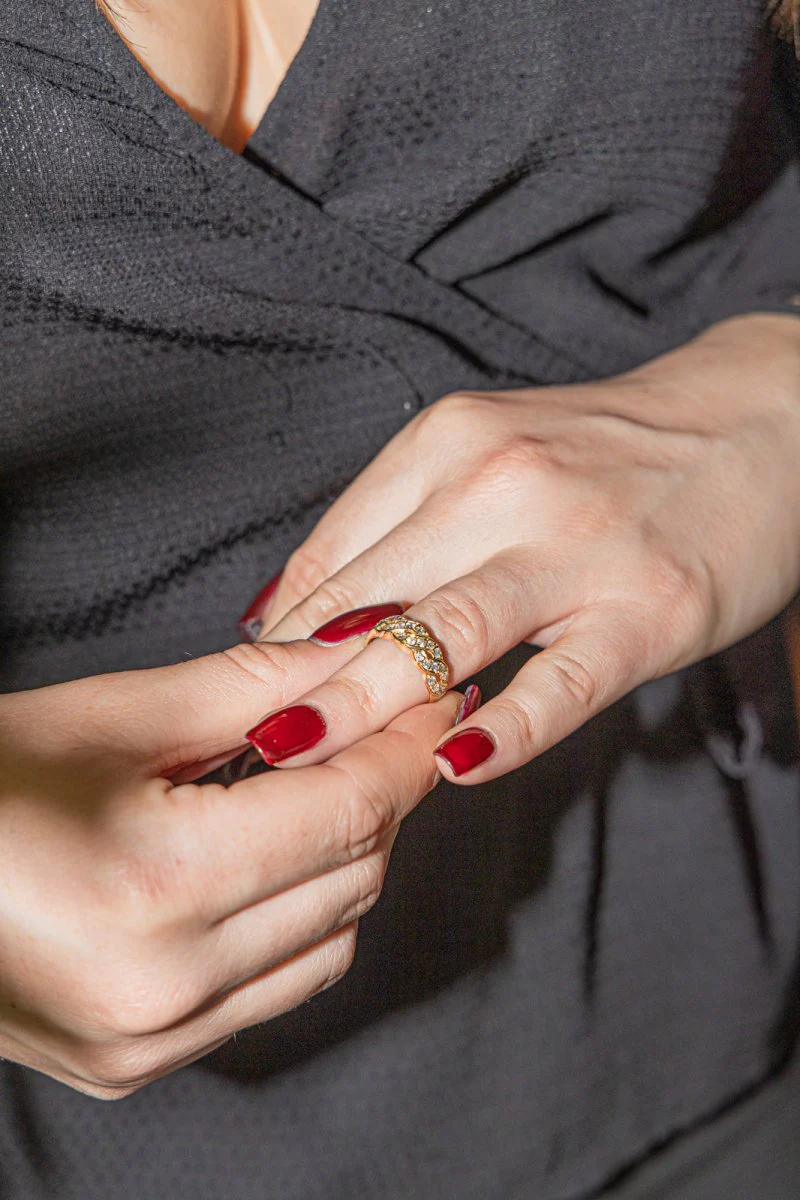 Bague Bandeau en or jaune et diamant - Image 2