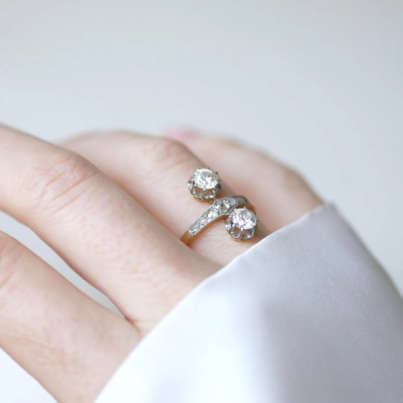 Bague en or jaune, platine, et diamants - Image 2