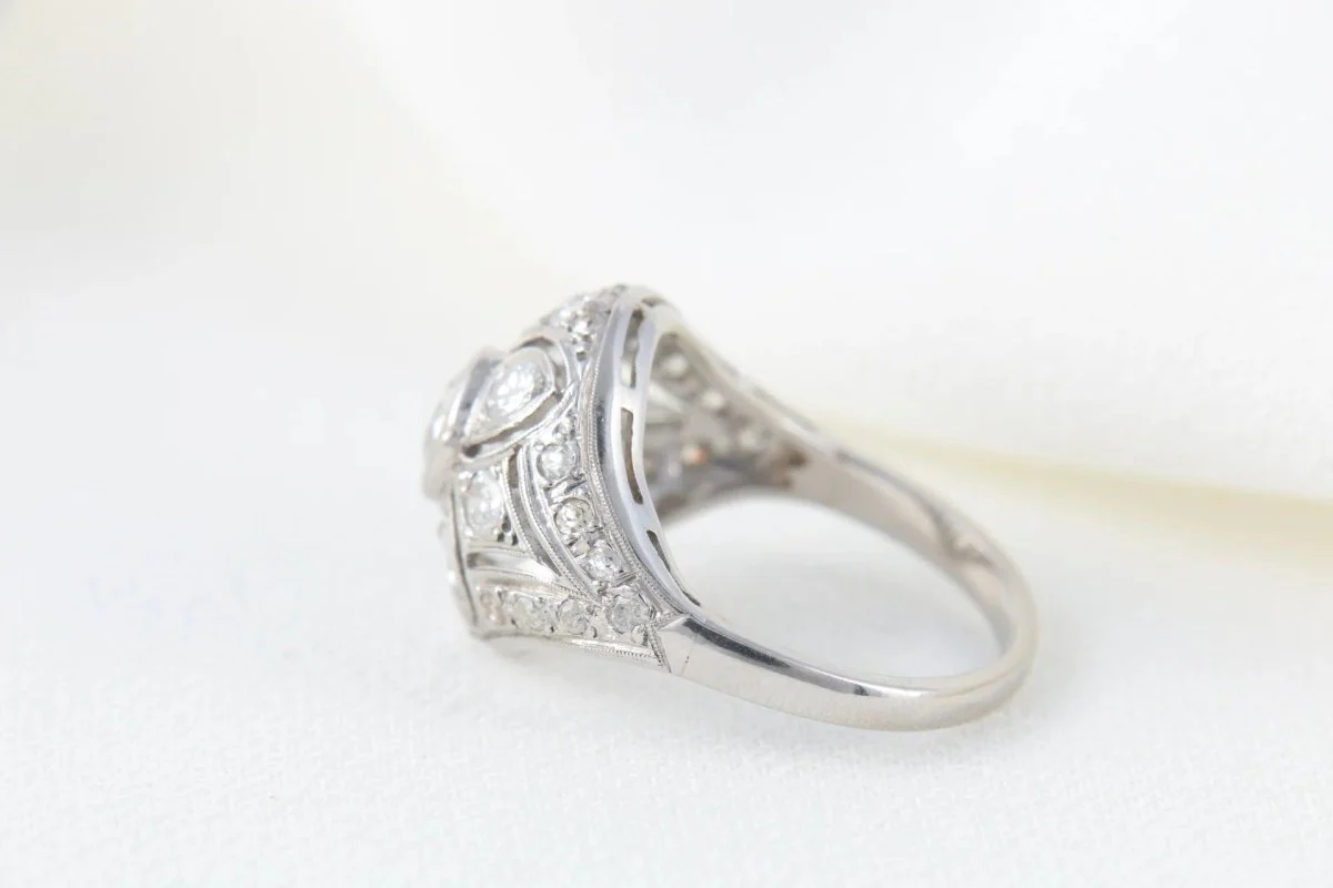 Bague Belle Epoque 1920 en Platine et Diamants - Image 4