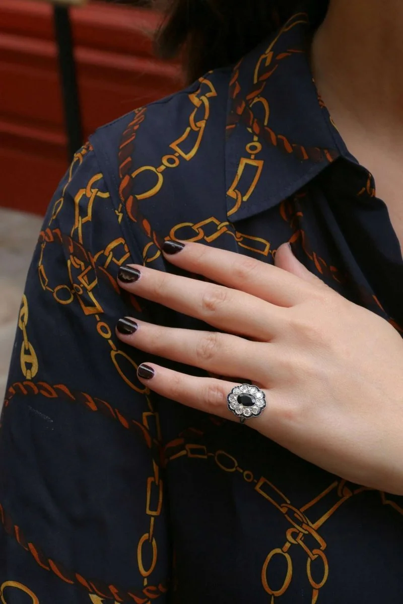 Bague Belle Epoque en platine, saphir et diamants - Image 2