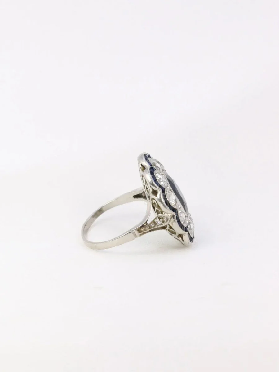 Bague Belle Epoque en platine, saphir et diamants - Image 6