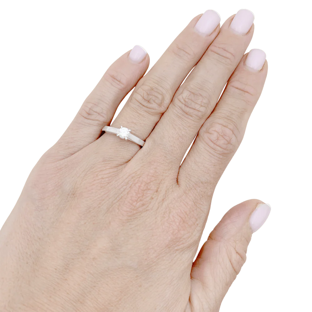Bague Solitaire BOUCHERON "Beloved" en platine et diamant - Image 2